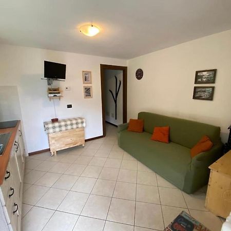 Appartement Bianchina - Bilocale Con Giardino Privato à Valdisotto Extérieur photo