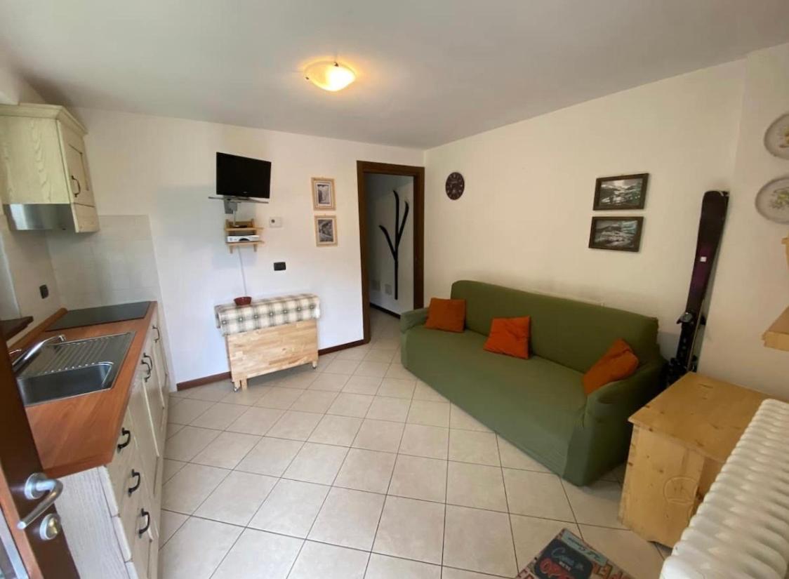 Appartement Bianchina - Bilocale Con Giardino Privato à Valdisotto Extérieur photo